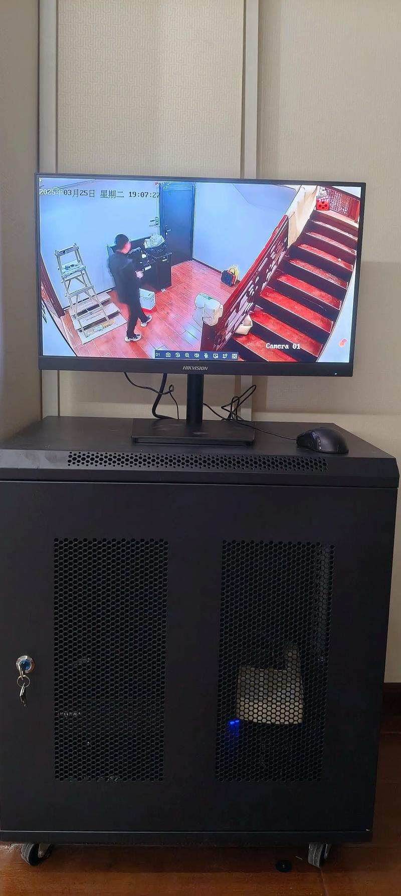 保密室:安防监控,门禁,报警系统